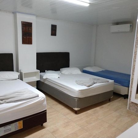 Pousada Guesthouse Kazapraia ポンタウ・ド・パラナ エクステリア 写真